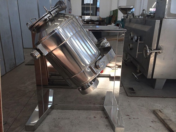 三維混合機在使用前應該怎么去調整？